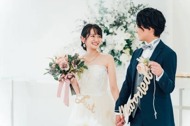 結婚式に間に合った歯並びの良い女性